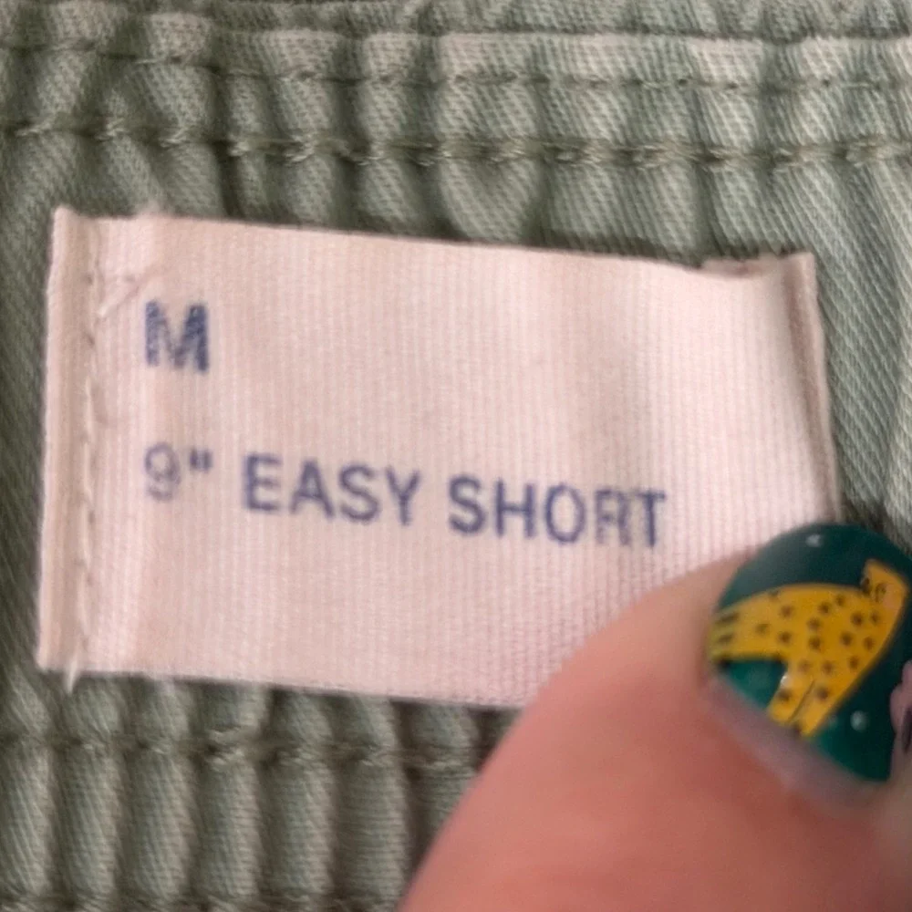 Gap Mens 9 Inch Easy Short Douglas Fir Green Elastic Waist S/826861-12 Size M
